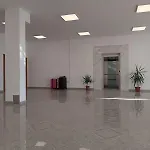 アパート Karic Aerodrom Tuzla *