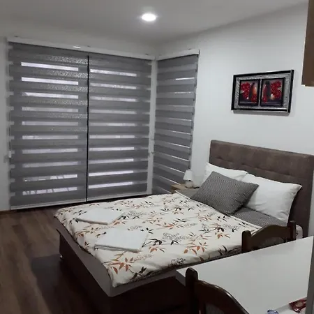 Apartamento Karic Aerodrom Tuzla *