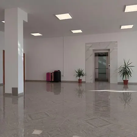 公寓 Karic Aerodrom Tuzla *