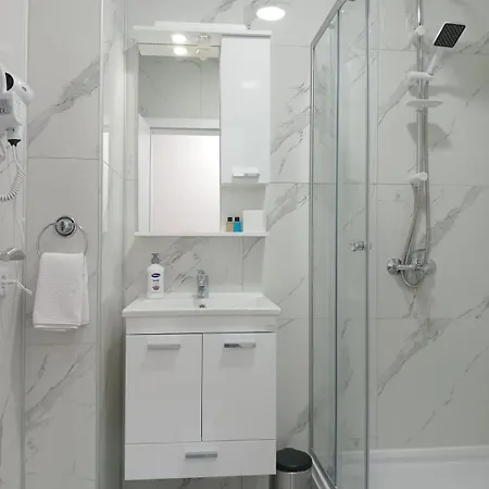 Karic Aerodrom Tuzla * Dubrave Gornje