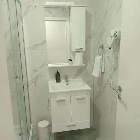 Karic Aerodrom Tuzla Apartamento