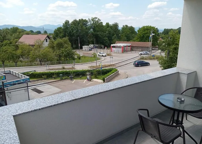 Karic Aerodrom Tuzla *